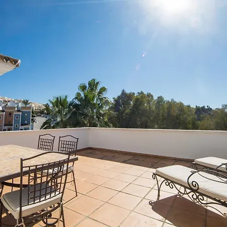 Real J6 * Casares