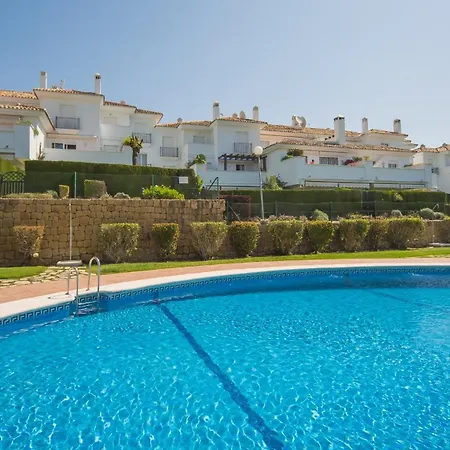 Real J6 Apartment Casares